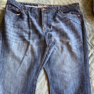 Moreno target capris stone washed!